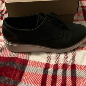 Clarks suede shoes